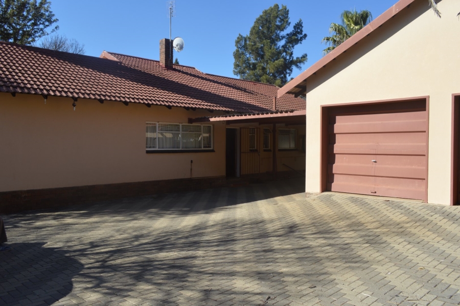 3 Bedroom Property for Sale in La Hoff North West